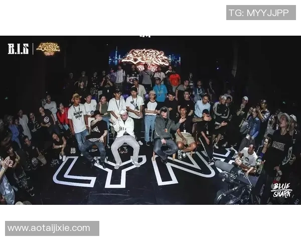 南京街舞队创新盯防策略引领街舞新潮流与发展趋势分析 南京街舞队创新盯防策略引领街舞新潮流与发展趋势分析